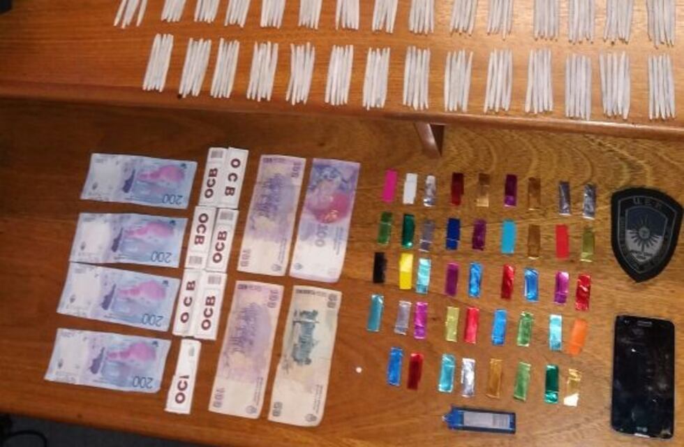 Sorprenden en Godoy Cruz a un menor con 344 cigarrillos de marihuana