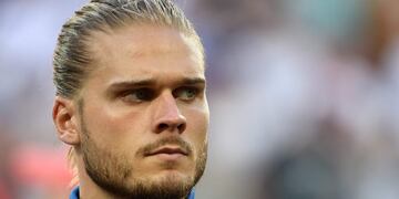 Iceland's midfielder Rurik Gislason poses before the Russia 2018 World Cup Group D football match between Nigeria and Iceland at the Volgograd Arena in Volgograd on June 22, 2018\u002E / AFP PHOTO / NICOLAS ASFOURI / RESTRICTED TO EDITORIAL USE - NO MOBILE PUSH ALERTS/DOWNLOADS rusia  futbol campeonato mundial 2018 futbol futbolistas partido seleccion nigeria islandia