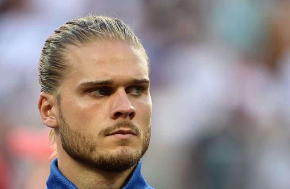 Jugó el Mundial de Rusia contra la Selección Argentina, se retiró y ahora es actor