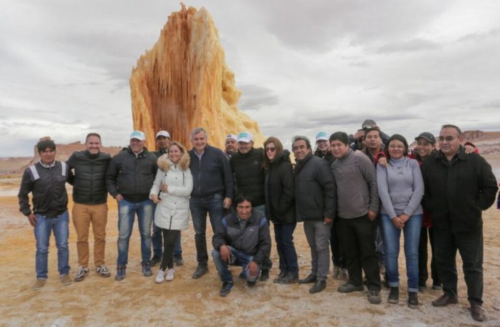 Sectores privado y público impulsan desarrollo turístico de Catua y Jama