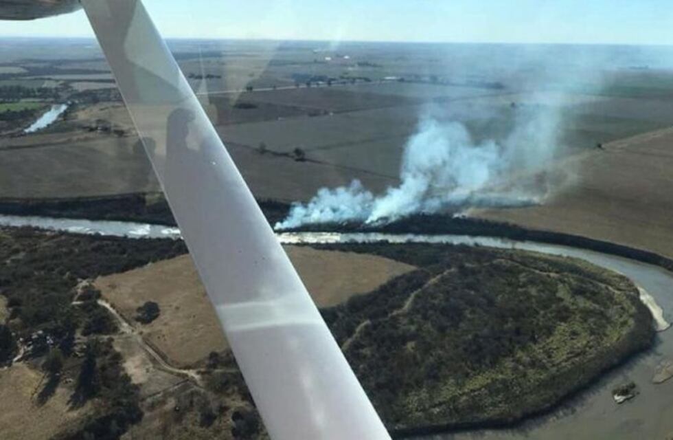 Bomberos controlaron un incendio forestal en el sur de Córdoba