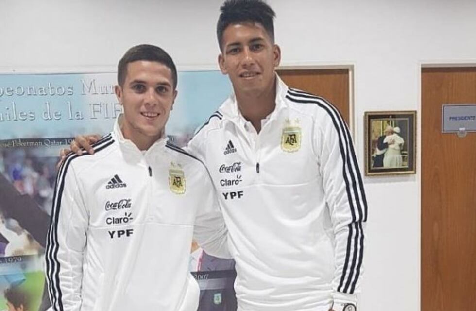 Jorge Sampaoli se reunió con Fabricio Bustos y Maximiliano Meza