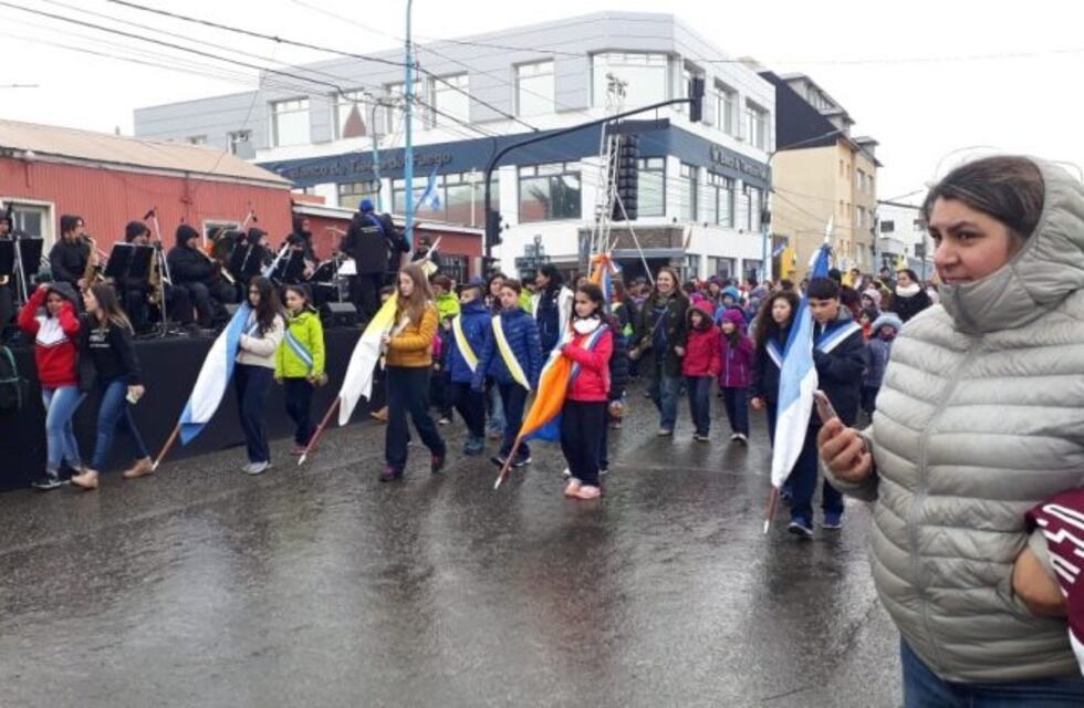 La Municipalidad invita a participar a los vecinos del desfile virtual