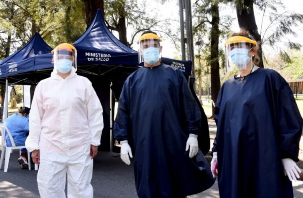 Se encontraron 2.015 nuevos casos de coronavirus en Santa Fe, 1.041 en Rosario