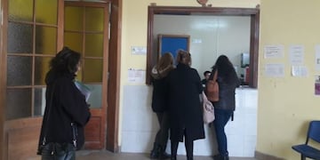 Docentes denuncian