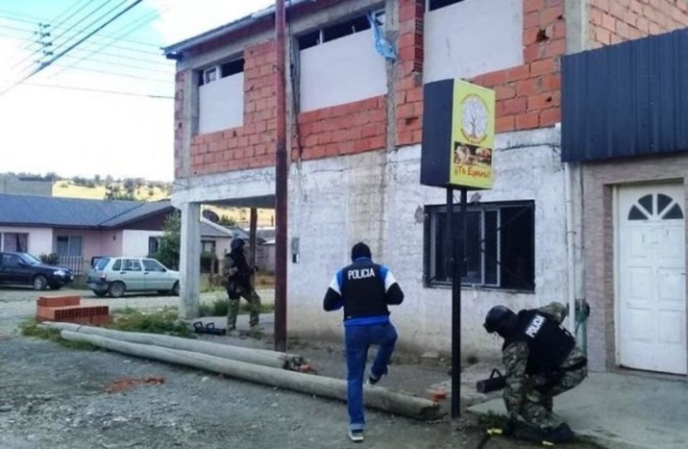 28 de Noviembre: albañil fué demorado por la policia por venta ilegal de estupefacientes