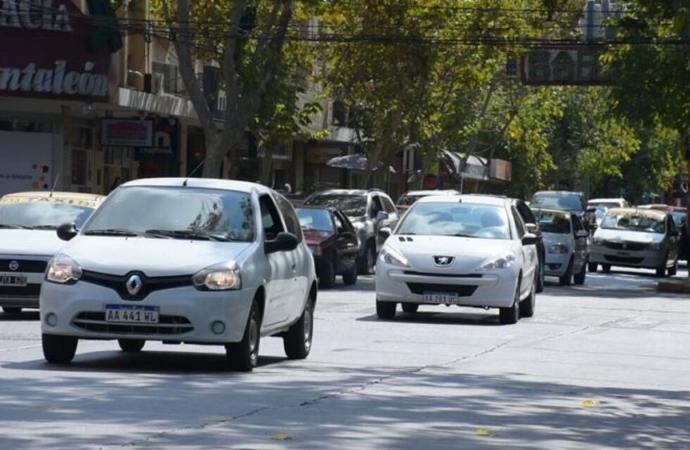 Para los sanjuaninos manejan mejor ¿los hombres o las mujeres?