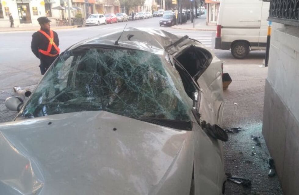 Choques impactantes no dejan víctimas fatales por milagro