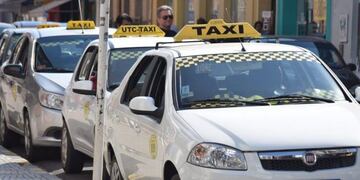 Aumento de los precios de la bajada de bandera de taxis