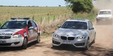 El auto blanco de Daniel Casermeiro, hallado en la escena del crimen\u002E (Web)