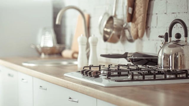 16 consejos para decorar y organizar una cocina pequeña.