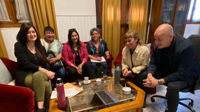 Acuerdo entre el Municipio, Sporting y Educación para uso de instalaciones
