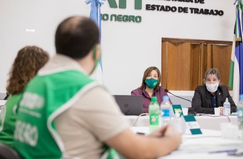 La gobernadora de Río Negro encabezó el debate por el nuevo Convenio Colectivo de Trabajo