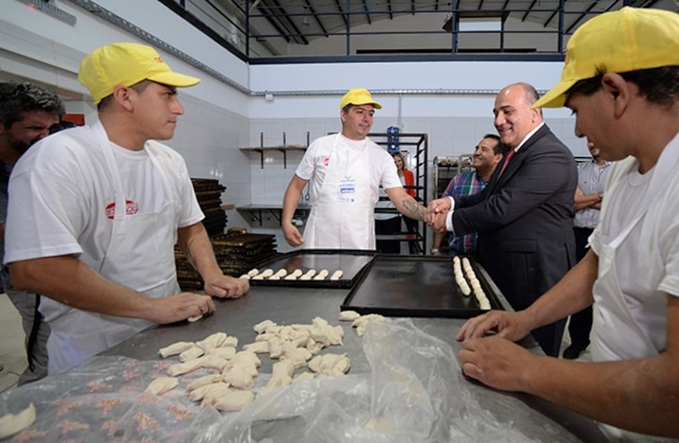 Panaderos acordaron un descuento del 30% en productos para estas fiestas