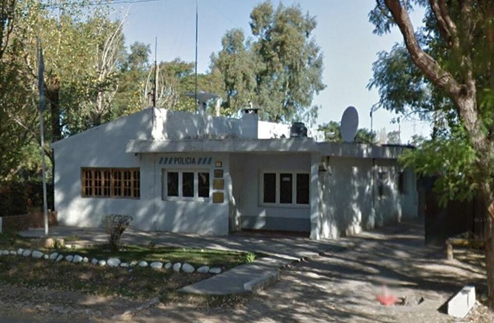 Tres detenidos después de robar en una casa