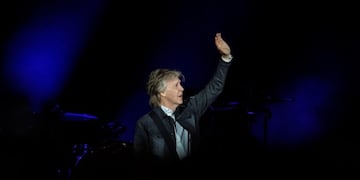 -FOTODELDÍA- BRA50\u002E SAO PAULO (BRASIL), 26/03/2019\u002E- El cantante británico Paul McCartney se presenta este martes, durante un concierto de la gira \