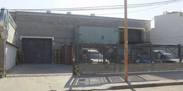 Robo millonario en una ferretería industrial