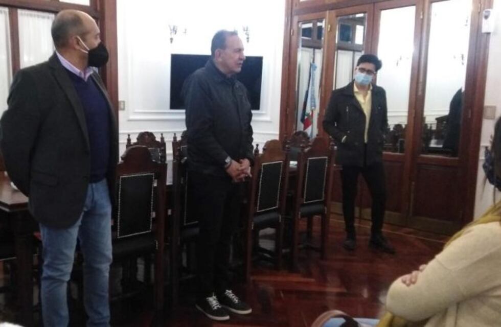 El gobierno confirmó la ejecución de obras de agua potable y de cloacas para las nuevas viviendas del barrio de periodistas