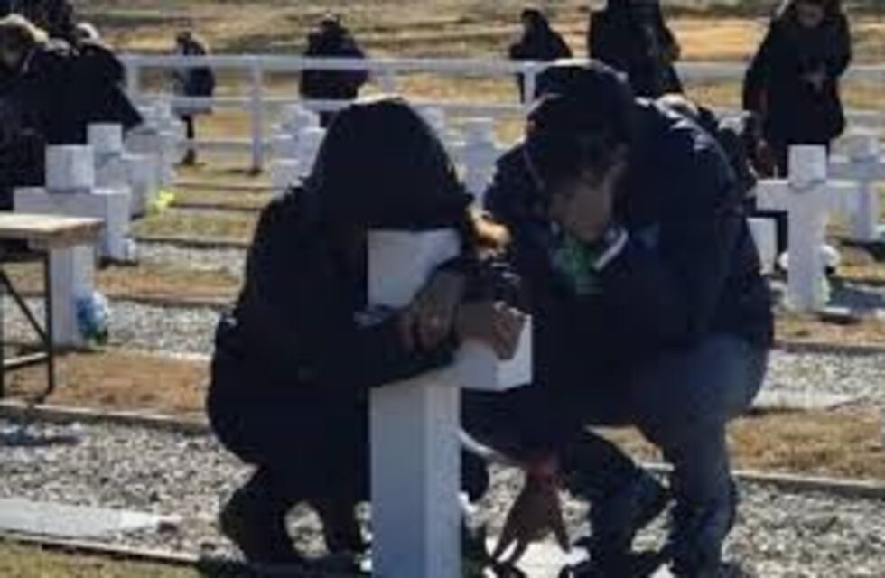 Arcando homenajeó a su primo caído en el conflicto de 1982