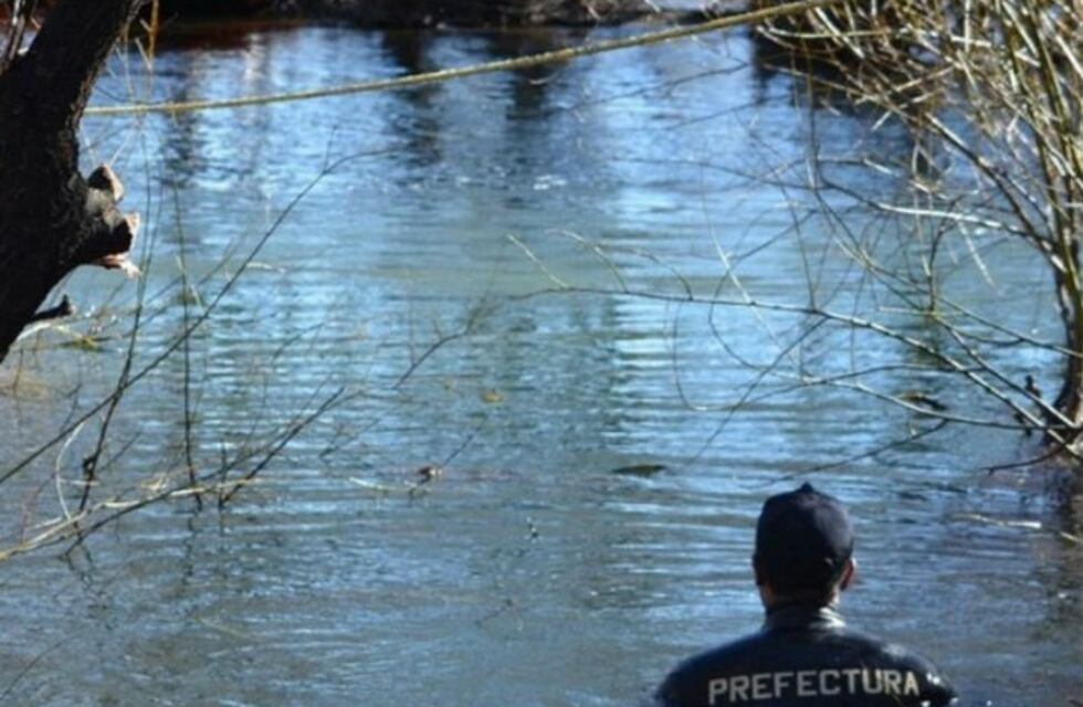 Los bomberos que realizaron el rescate del río Chubut trabajaron rodeados por mapuches