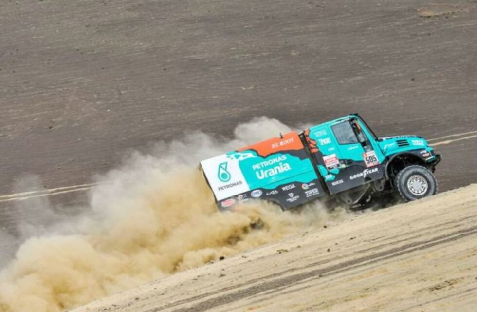 Dakar 2019: Villagra aceleró y se acomoda segundo entre los camiones