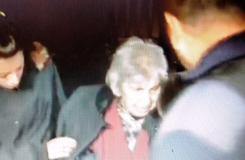 Un joven salvó a su abuela, su madre y su tía del ataque de su propio perro