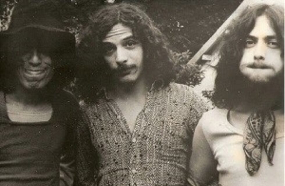 Homenaje a Miguel Abuelo en el Galpón de la Música