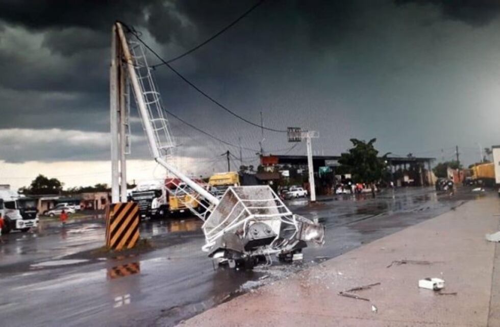 Fuerte tormenta en la frontera provocó destrozos