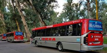 Los colectivos no funcionarán durante el lunes\u002E Recién volverán a andar en la madrugada del martes\u002E