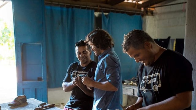 La mendocina Xinca ya recicló 20 mil kilos de residuos entre textiles y neumáticos