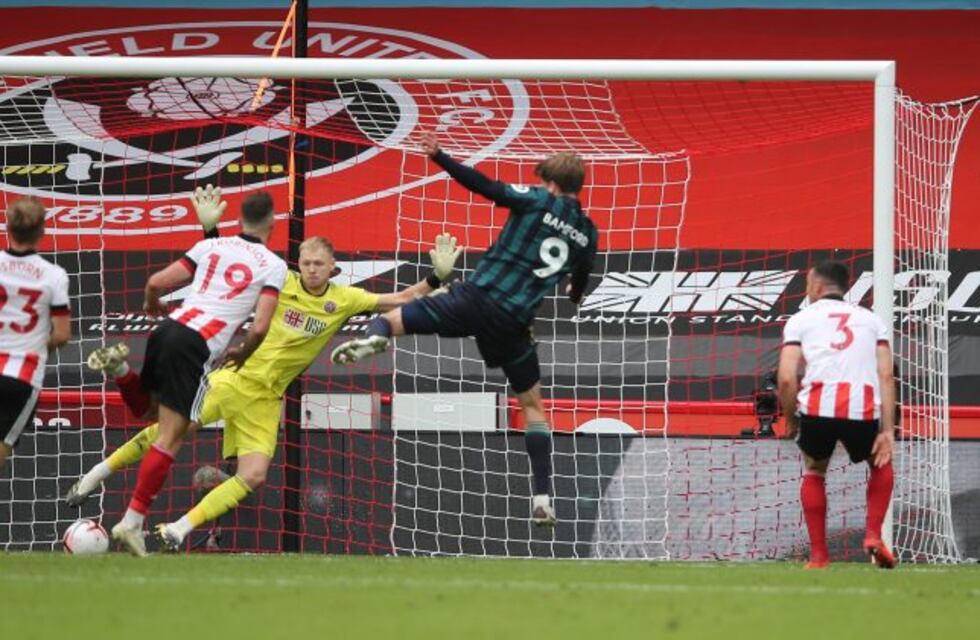 Leeds venció a Sheffield sobre la hora y Marcelo Bielsa festejó en el derby