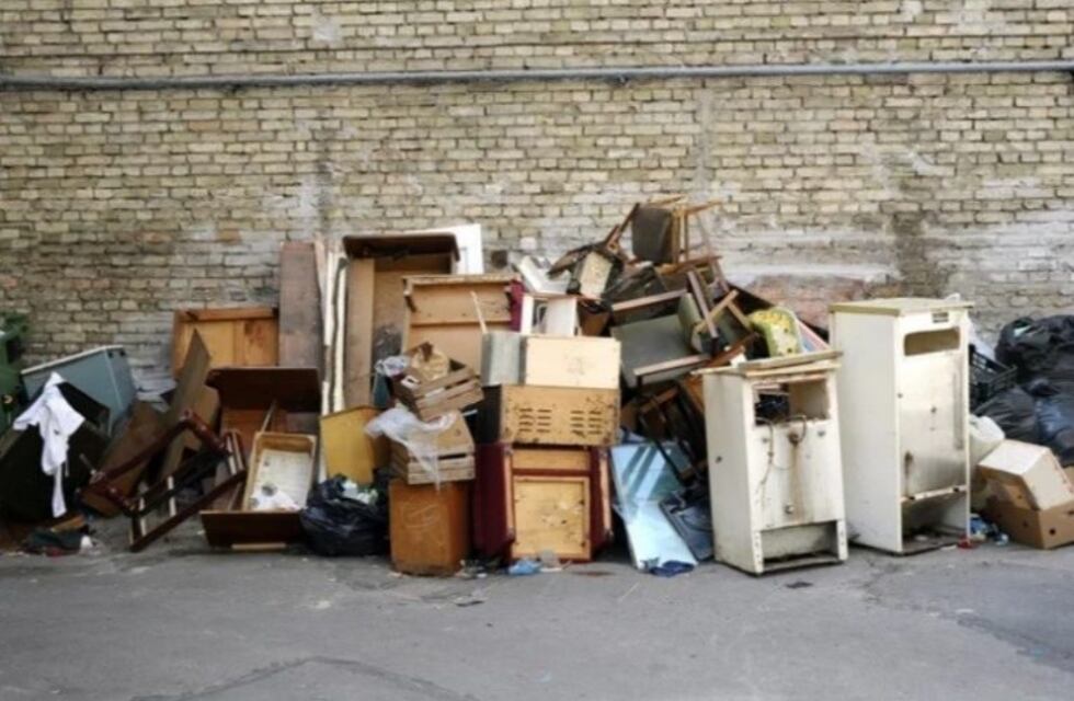 La increíble historia del sanjuanino que encontró 5 mil euros en la basura