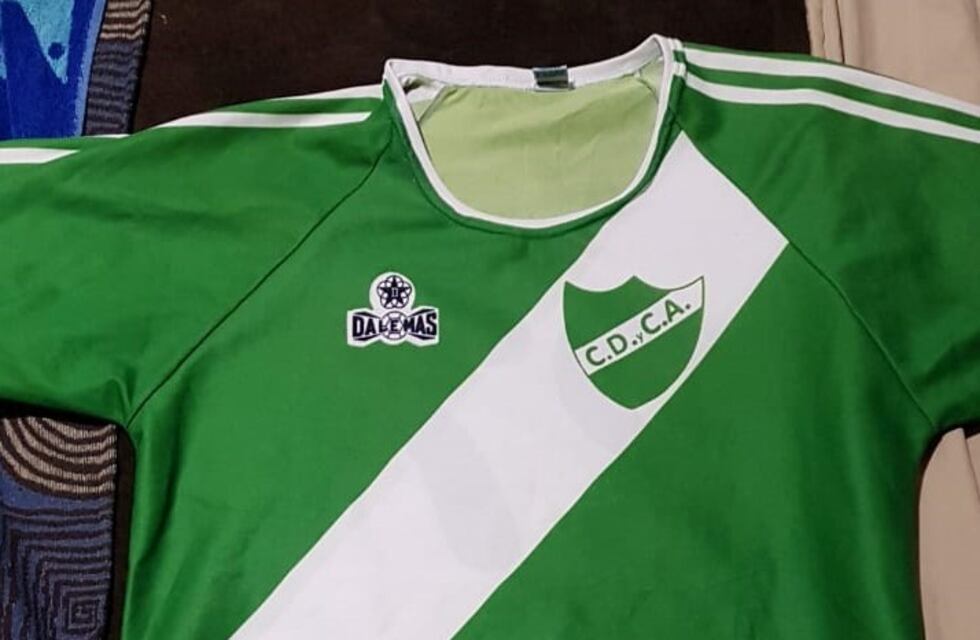 Colaborá y ganate la camiseta del Club Cultural de Arroyito