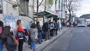 Este viernes habrá paro de colectivos. FOTO: DYN/Archivo/LUCIANO THIEBERGER.