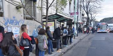 Este viernes habrá paro de colectivos. FOTO: DYN/Archivo/LUCIANO THIEBERGER.