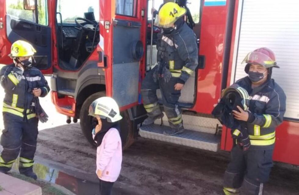 Huinca Renancó: el regalo del cumple le llegó en autobomba