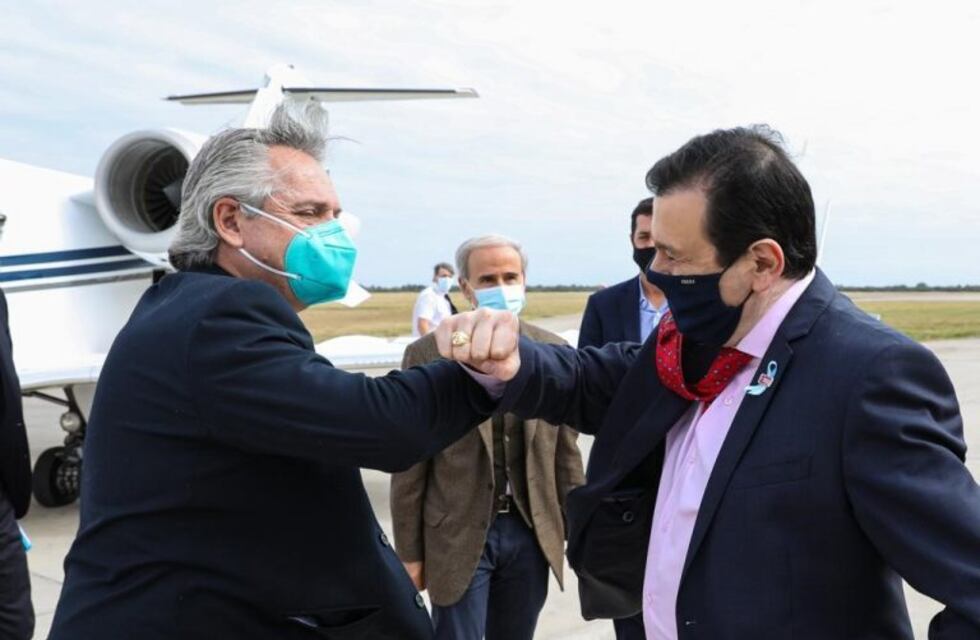 Alberto Fernández llegó a Santiago del Estero y luego viaja a Tucumán