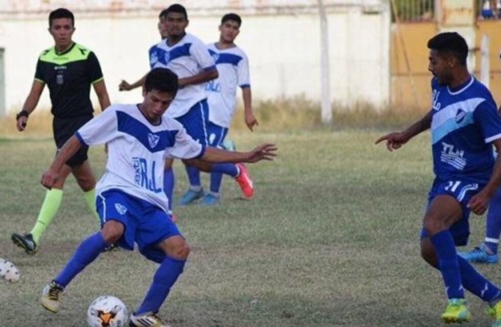 Fútbol: San Francisco se quedó con el clásico en el final del partido