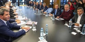 El gobernador Sergio Uñac forma parte del grupo de Gobernadores que encabezan el reclamo\u002E