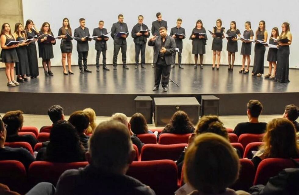 Se presenta una noche de Concierto Coral "Las Voces de la Navidad"