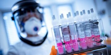 La vacunación contra el Covid-19 comenzará en “la primera quincena de enero” (Foto: Peter Steffen/dpa)