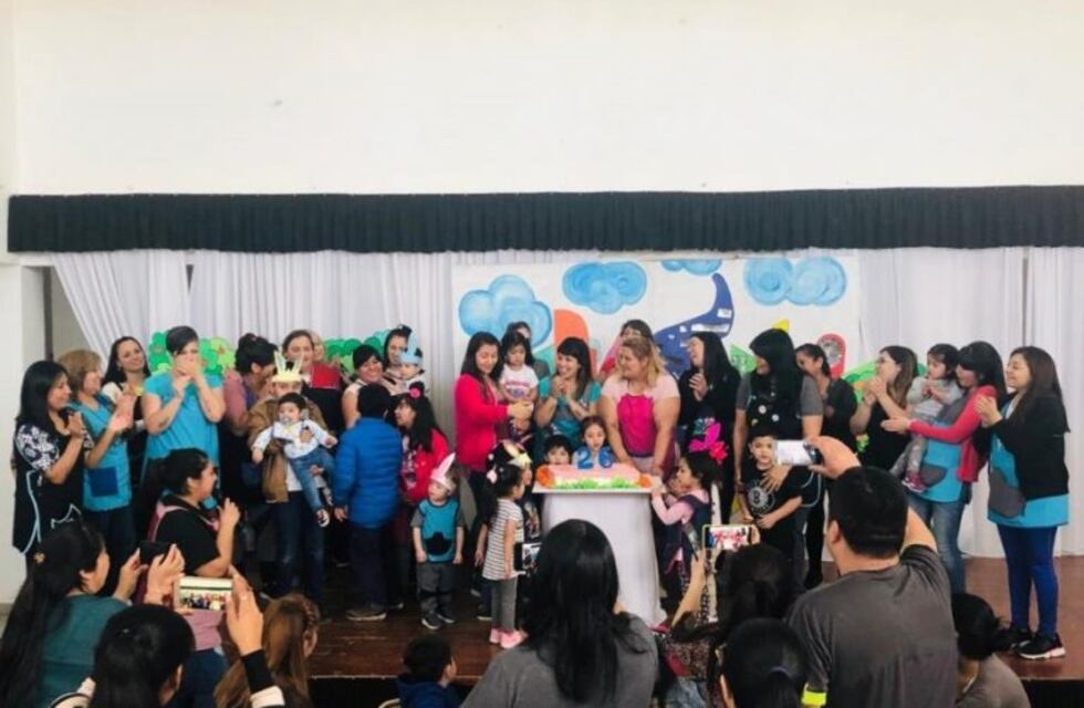 Caleta Olivia: cumpleaños del CDI Virgen del Valle