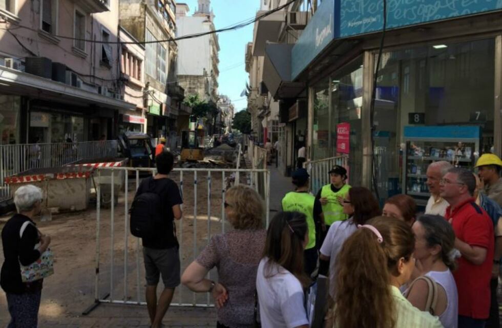 Evacuaron los edificios de Sarmiento al 700 por un escape de gas