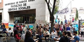 Aceptaron el uso del lenguaje inclusivo en una cátedra del CBC de la UBA