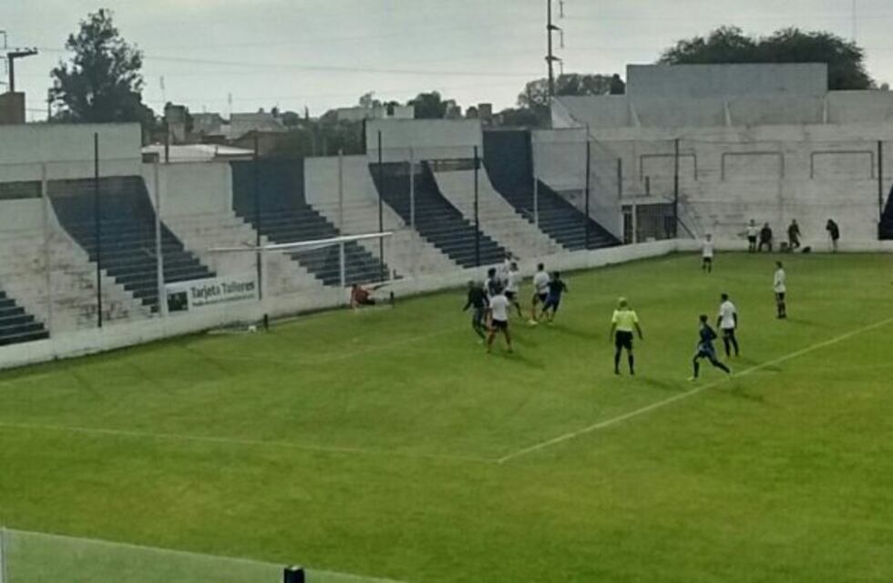 En barrio Jardín: Talleres le ganó a Newell's