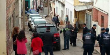 La camioneta fue encontrada en barrio Observatorio\u002E La habría dejado allí una mujer\u002E