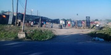 Quieren desalojar un asentamiento en el barrio Quilmes\u002E