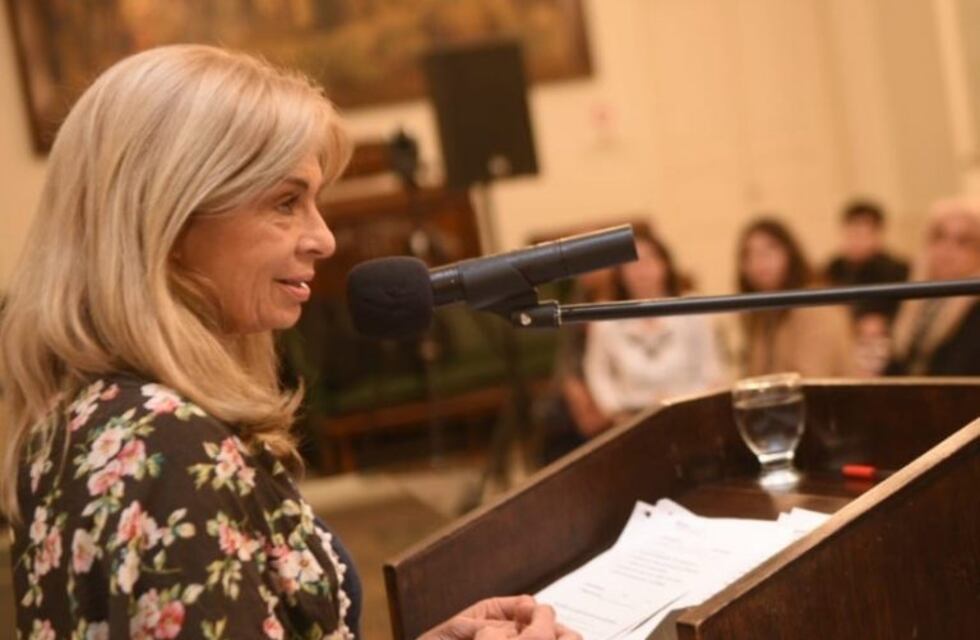 Montero pidió rápida reglamentación de la Ley de Acceso a la Información