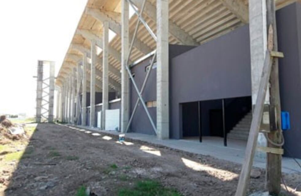 Licitan otras dos nuevas etapas del Estadio Municipal por $40 millones