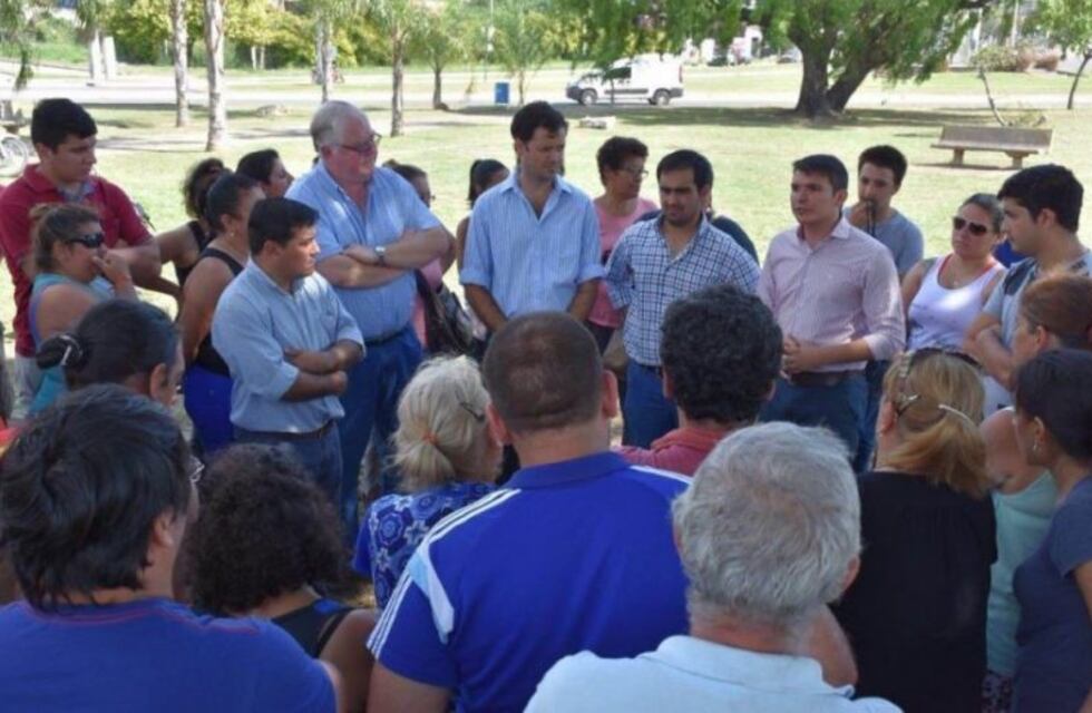 Puesteros de la rotonda: empiezan los trámites para acceder a los créditos